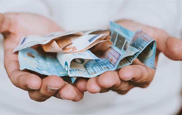 Συντάξεις: «Έρχονται» αυξήσεις και αναδρομικά άνω των 50 μηνών σε συνταξιούχους, οι τέσσερις κατηγορίες