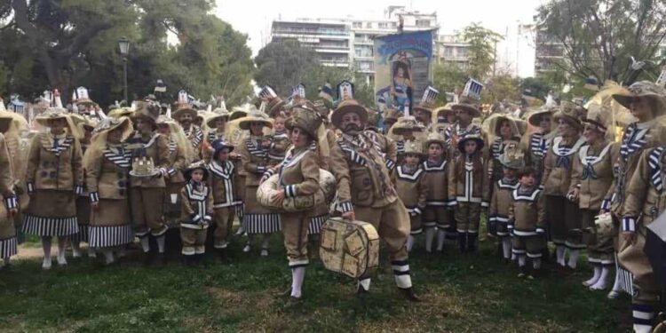 Καρναβαλιστές από την Πάτρα συμμετέχουν στο καρναβάλι της Καστοριάς